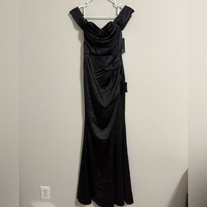 Lulu's Black Satin Formal Maxi Gown